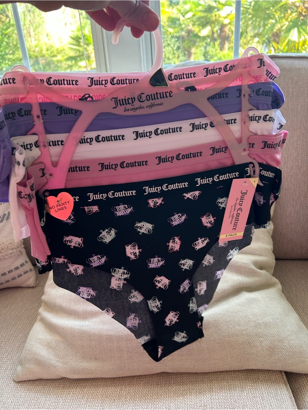 NWT JUICY COUTURE 5 pack printed panties!!